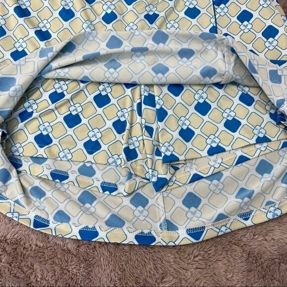 Birdy & Grace Women’s Golf Skorts w/pockets, Size M Beige Blue Flower Pattern‎ - Picture 5 of 8